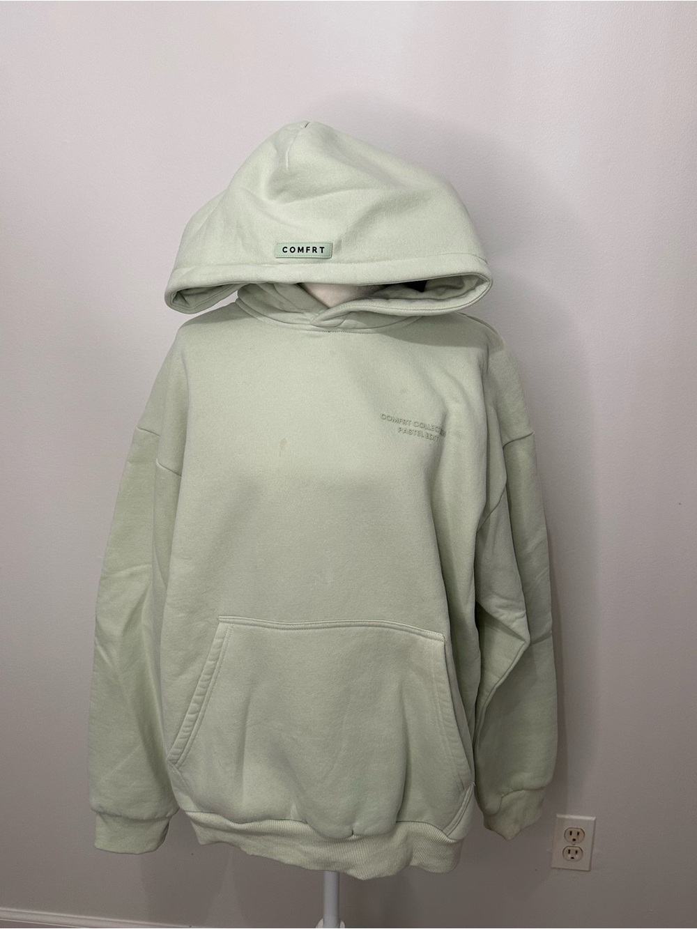 Comfrt Pastel Hoodie-Mega-color Mint in size L